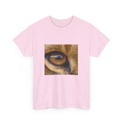 Piercing Eagle Eye Graphic Tee