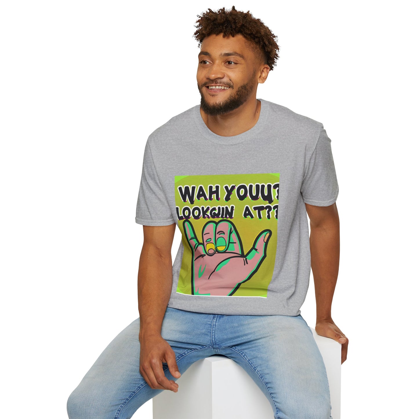 Wah Yuh mirando la camiseta unisex Softstyle