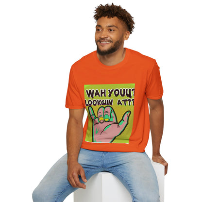 Wah Yuh mirando la camiseta unisex Softstyle