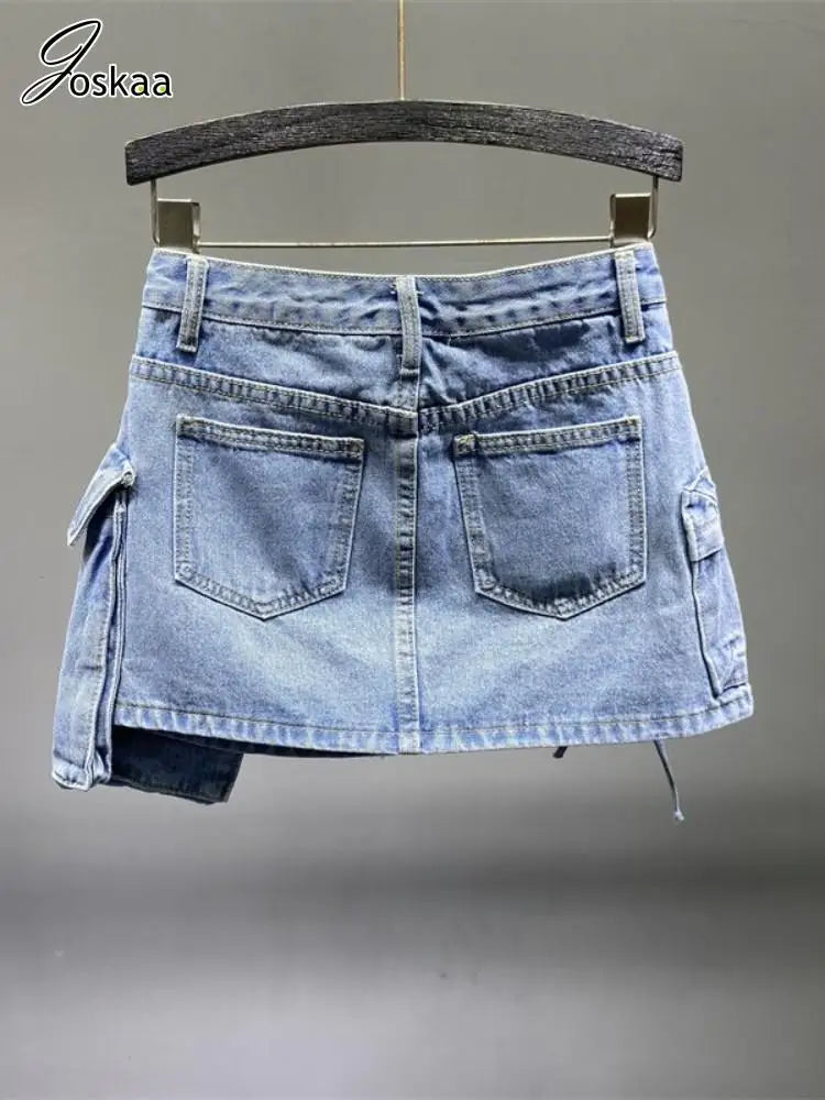 Denim cargo mini skirt! Casual, on-trend, all summer long