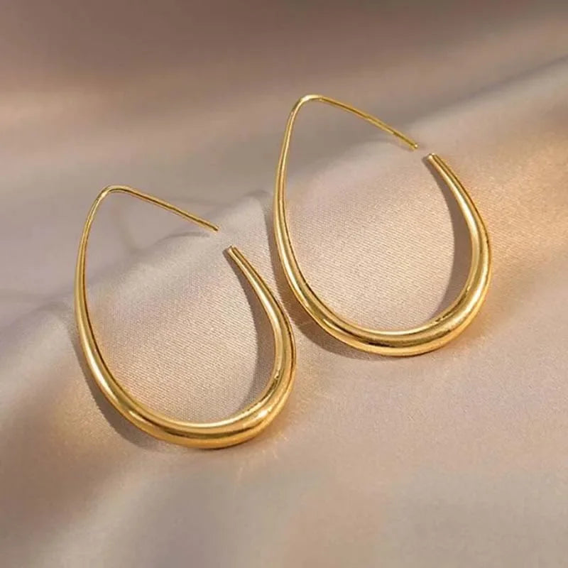 Hot Sale Geometric Oval Hoop Earrings for Women Simple Desgin Earrings Party Wedding Fashion Jewelry Accessories 2024