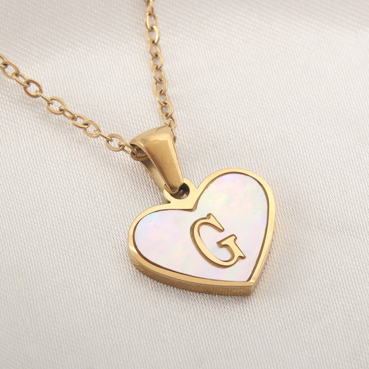 best 26 Letter Heart-shaped Necklace White Shell Love Clavicle Chain Fashion Personalized Necklace For Women Jewelry Valentine's Day neckless shop online at M2K Trends for neckless