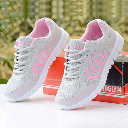 Zapatos de mujer, zapatillas de deporte a la moda de verano 2022, zapatos de malla ligeros y transpirables, tenis femeninos de entrega rápida, zapatos informales para mujer