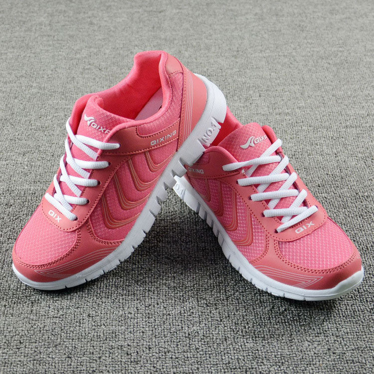 Zapatos de mujer, zapatillas de deporte a la moda de verano 2022, zapatos de malla ligeros y transpirables, tenis femeninos de entrega rápida, zapatos informales para mujer