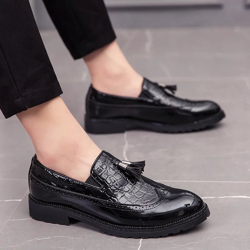 best Fashion Shoe Office Shoes for Men Casual Shoes Breathable Leather Loafers Driving Moccasins Comfortable Slip on 2022 Three Color shop online at M2K Trends for