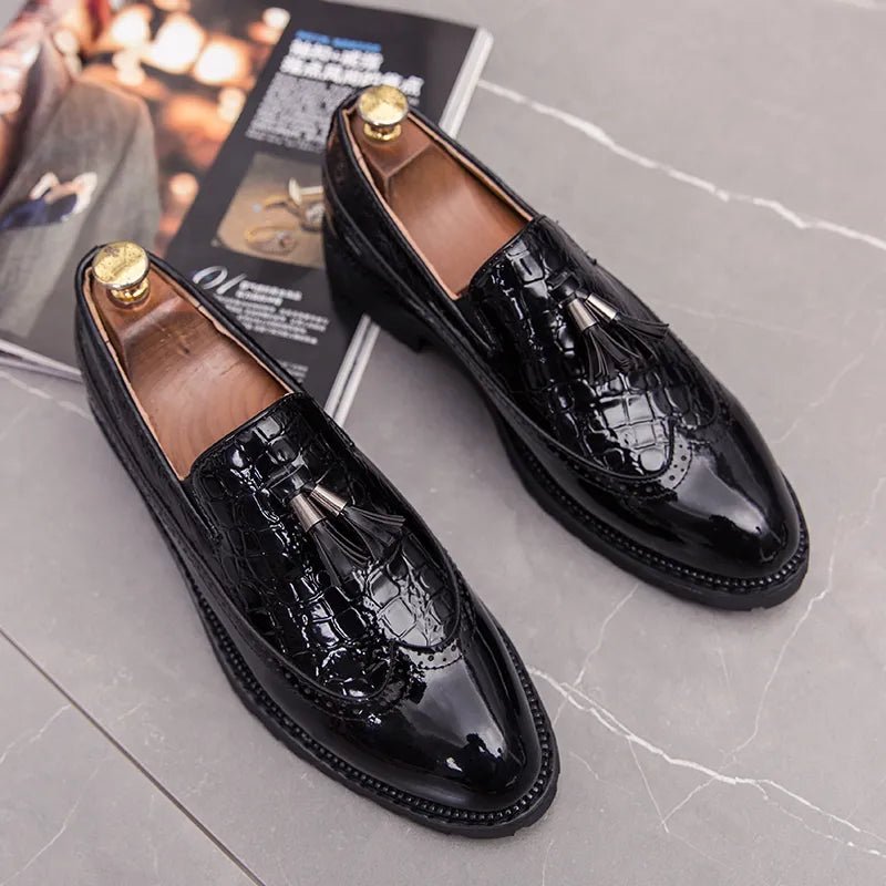 best Fashion Shoe Office Shoes for Men Casual Shoes Breathable Leather Loafers Driving Moccasins Comfortable Slip on 2022 Three Color shop online at M2K Trends for