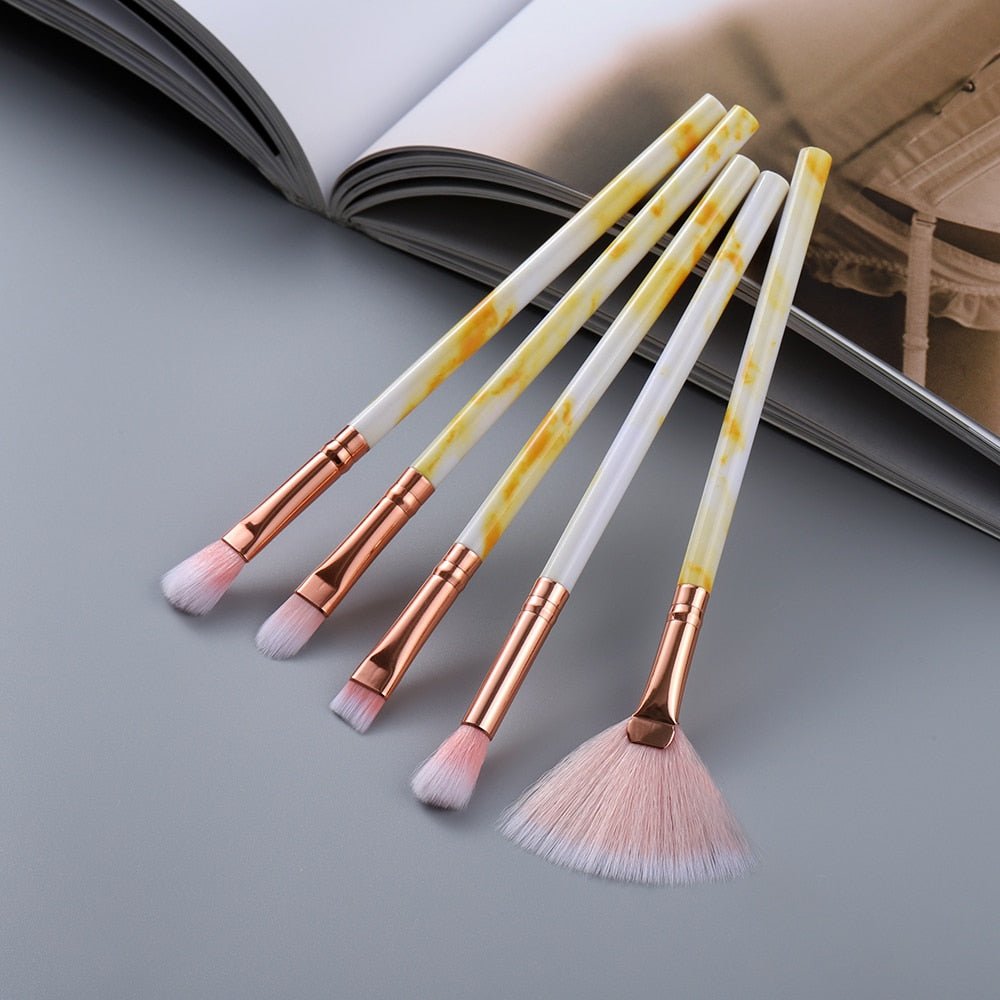 best FLD 5/15Pcs Makeup Brushes Tool Set Cosmetic Powder Eye Shadow Foundation Blush Blending Beauty Make Up Brush Maquiagem 0 shop online at M2K Trends for